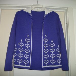 70S VINTAGE GIRL PRETTY IN PURPLE VINTAGE 70S SWEATER M